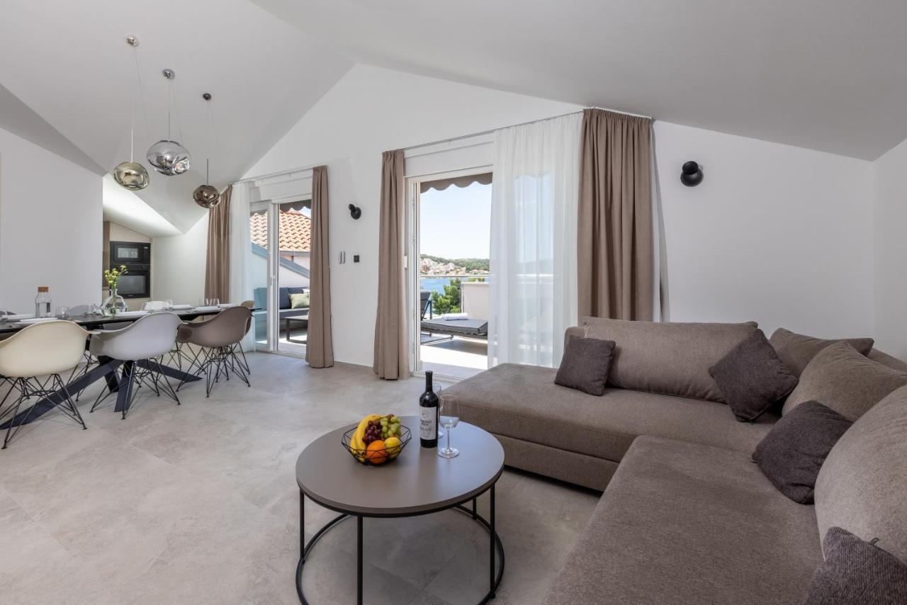 Apartments Ocrux Trogir Buitenkant foto