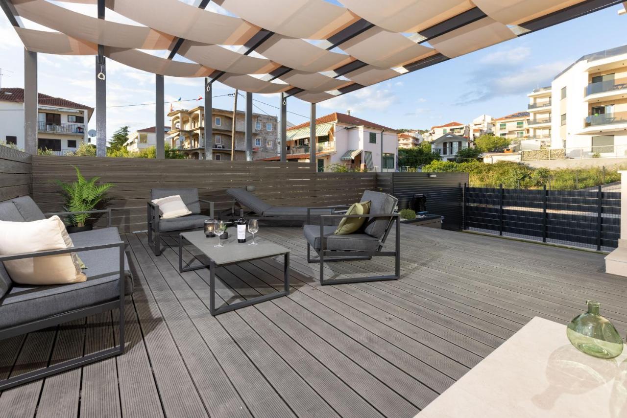 Apartments Ocrux Trogir Buitenkant foto