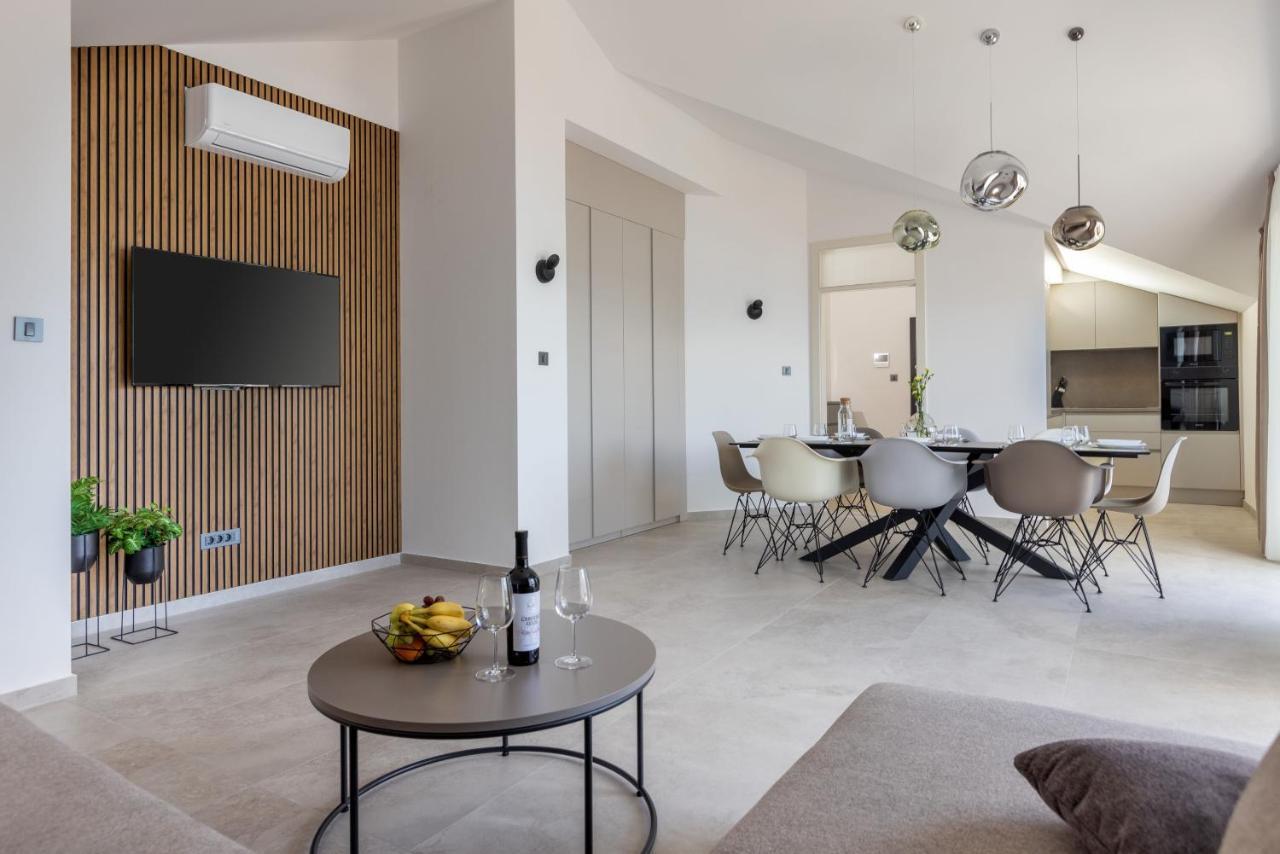 Apartments Ocrux Trogir Buitenkant foto