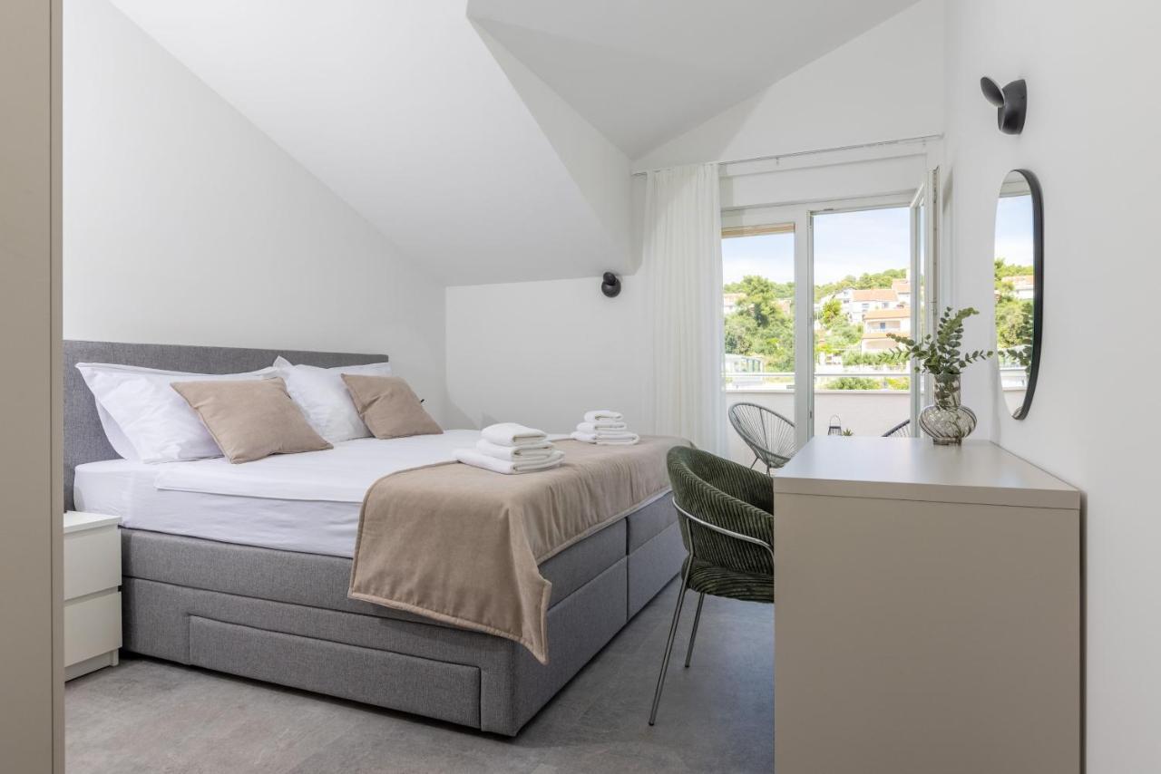 Apartments Ocrux Trogir Buitenkant foto