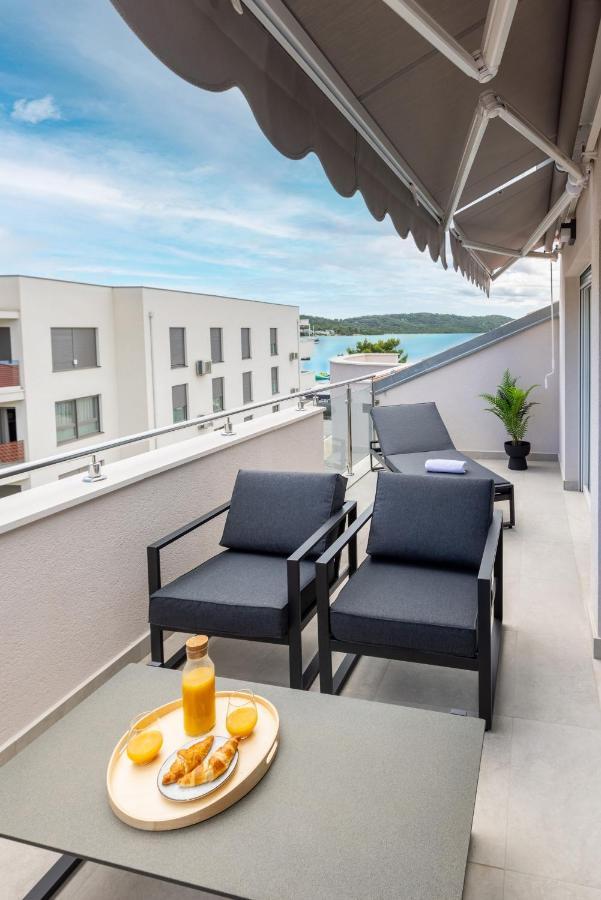 Apartments Ocrux Trogir Buitenkant foto