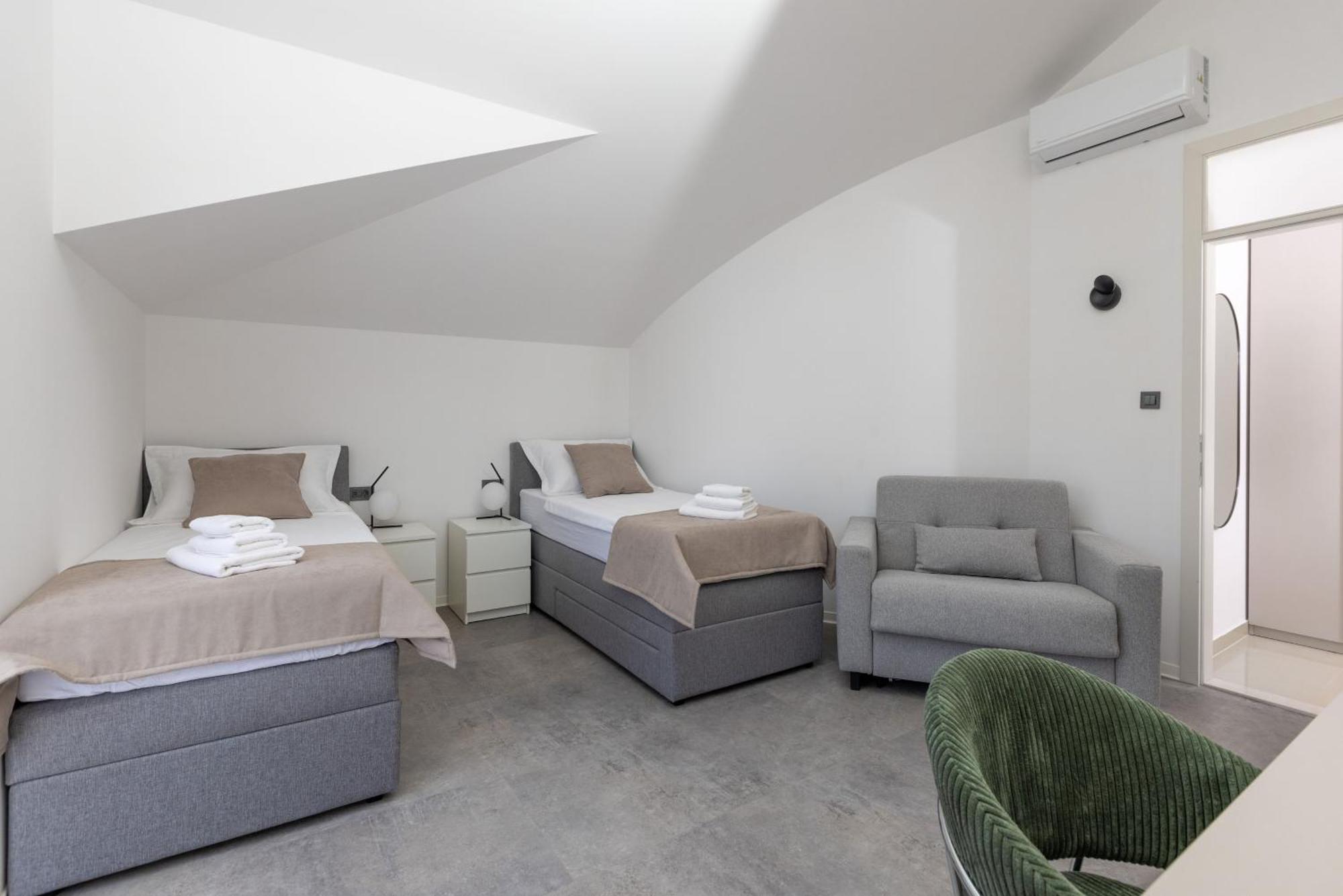 Apartments Ocrux Trogir Kamer foto