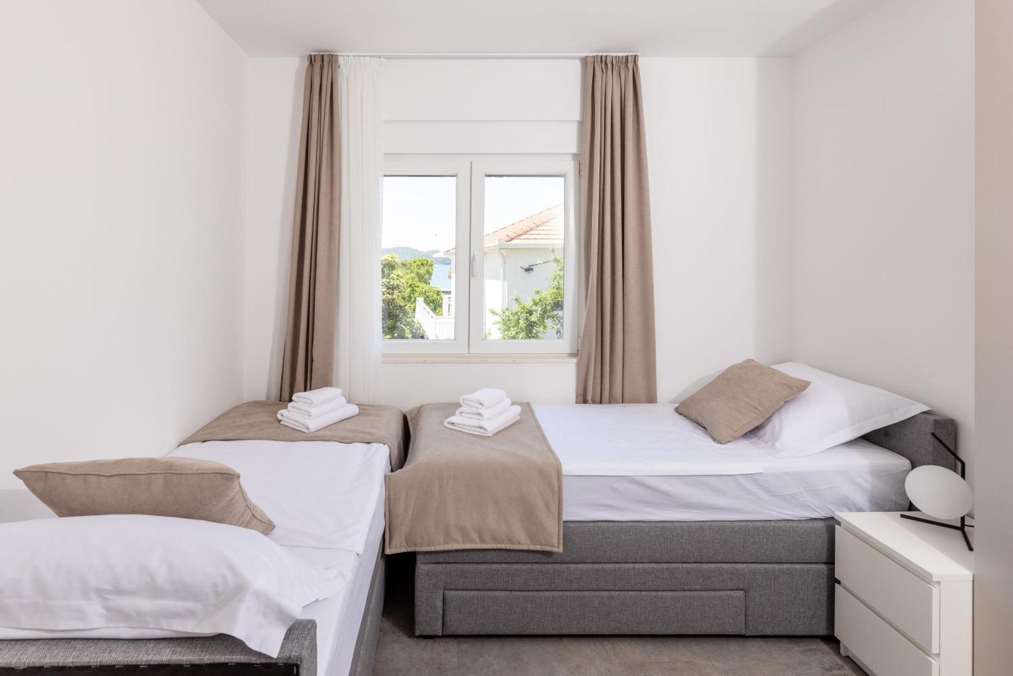 Apartments Ocrux Trogir Buitenkant foto